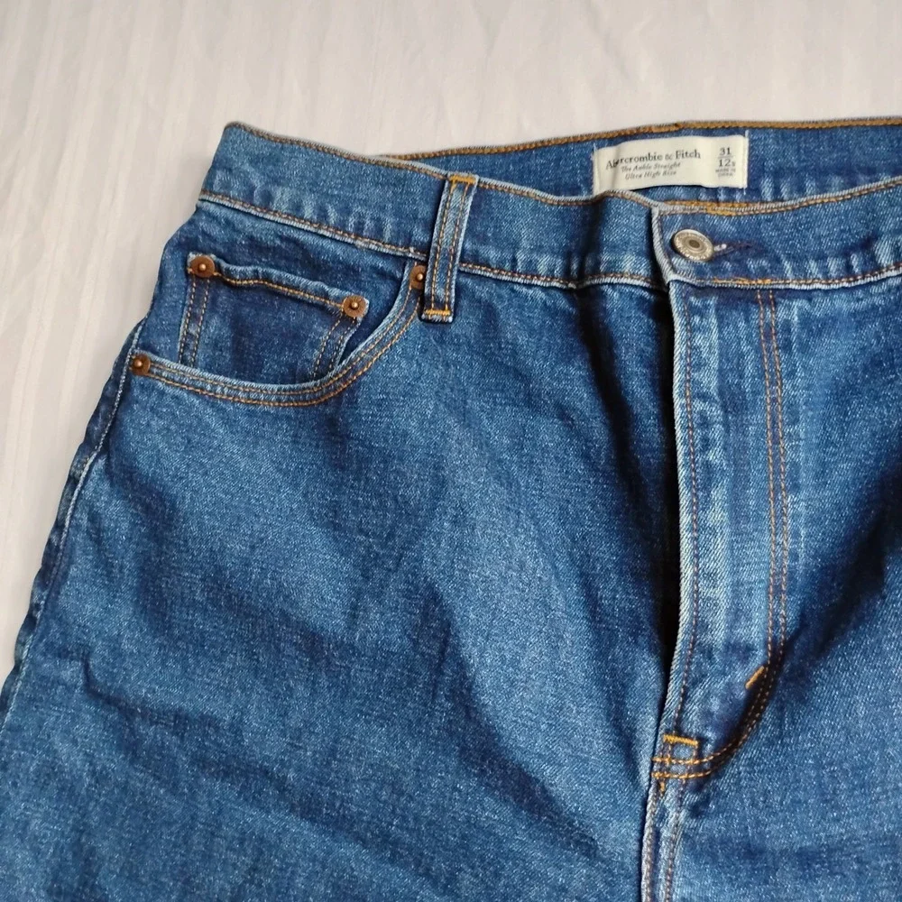 Abercrombie & Fitch Blue Ankle Jeans - Picture 7 of 13